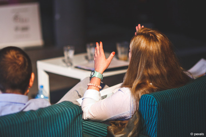 Die H-BRS präsentiert Projekt zum Thema Sicherheitsforschung im Verkehr und Campus to World (Bild: pexels).