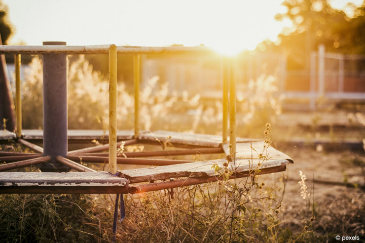 Hochschule Niederrhein erhält Förderung für Projekt: Spielplatz mit Sensorsystem (Bild: pexels).