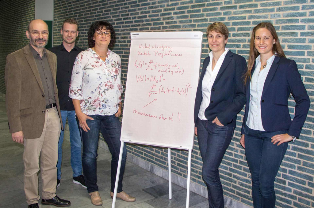 Prof. Dr. Christoph Dalitz, Jakob Görner, Prof. Dr. Regina Pohle-Fröhlich (alle Hochschule Niederrhein), Prof. Dr. Kirsten Albracht (FH Aachen) und Charlotte Richter (Deutsche Sporthochschule Köln).