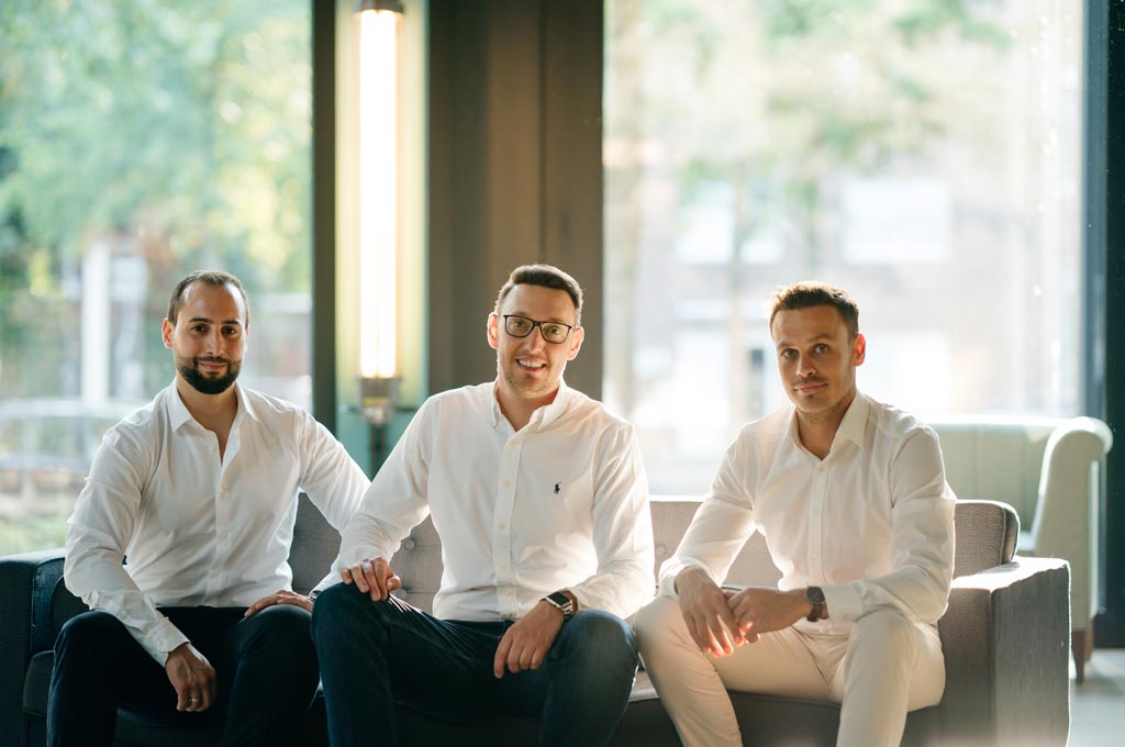 Die Absolventen der FH Bielefeld und Gründer des StartUps PRODASO (v.l.): Erman Aydin, Manuel Meier und Nico Debowiak (Bild: PRODASO).