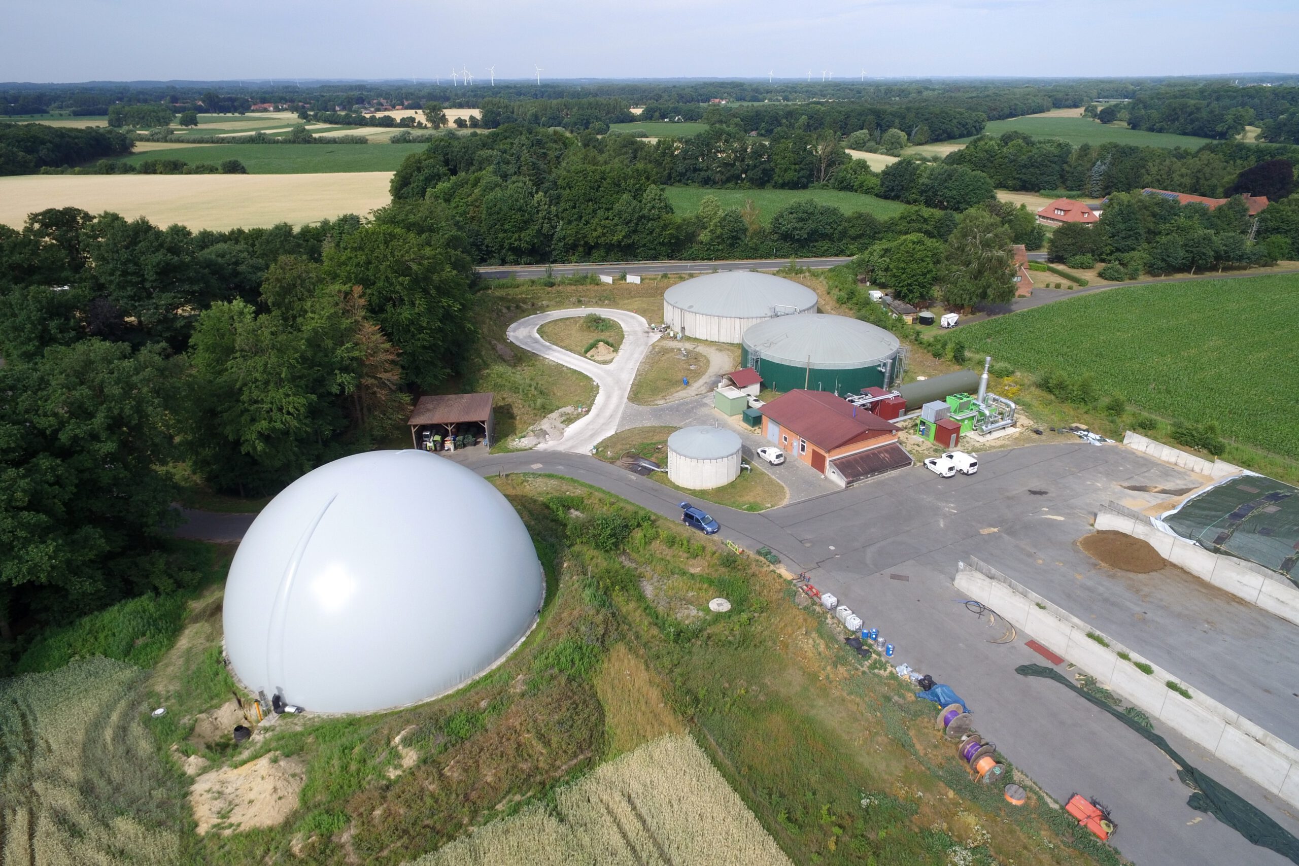 Foto einer Biogasanlage aus der Vogelperspektive. (Bild: FH Münster | FB EGU).